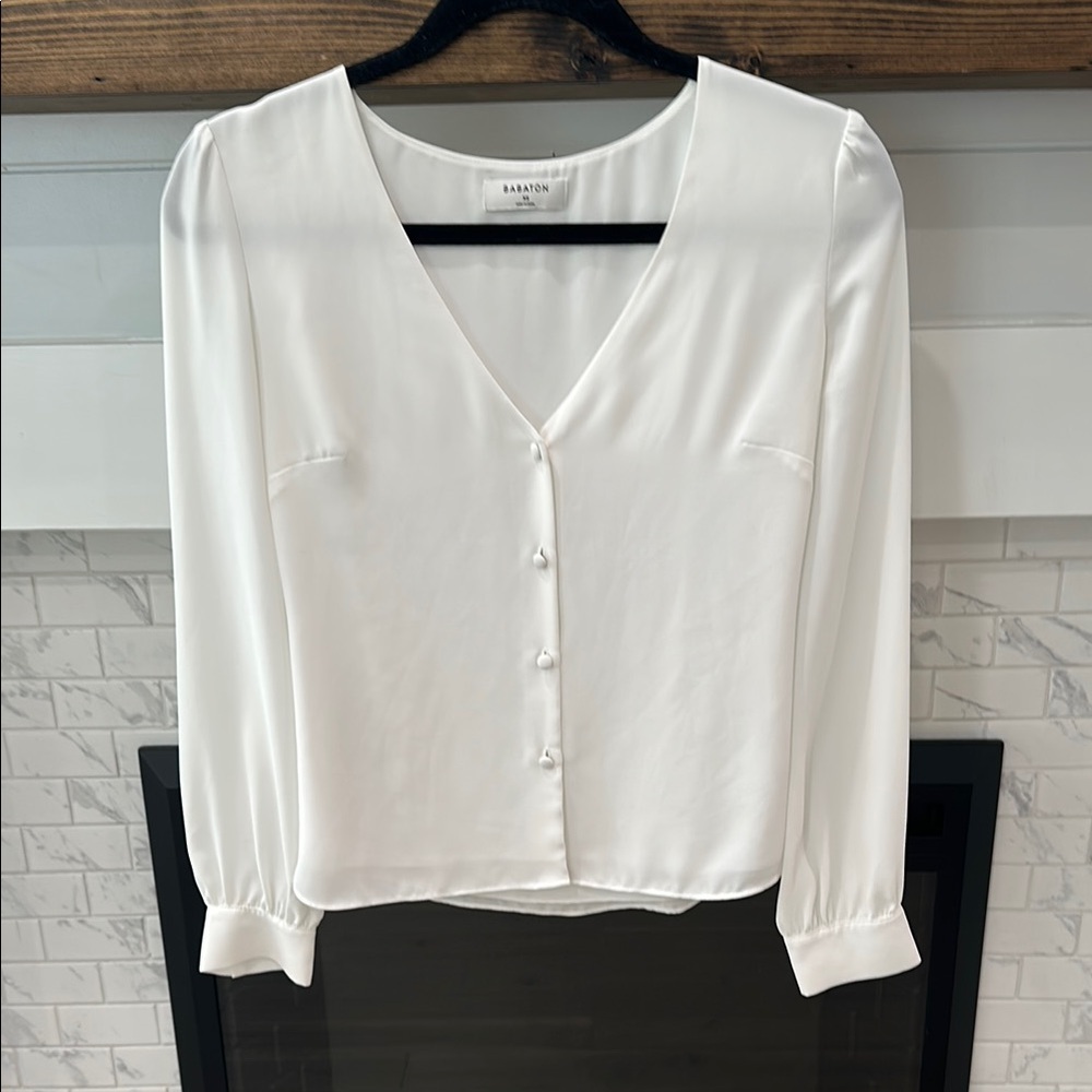 Aritzia Babaton White Long Sleeve Crop Blouse